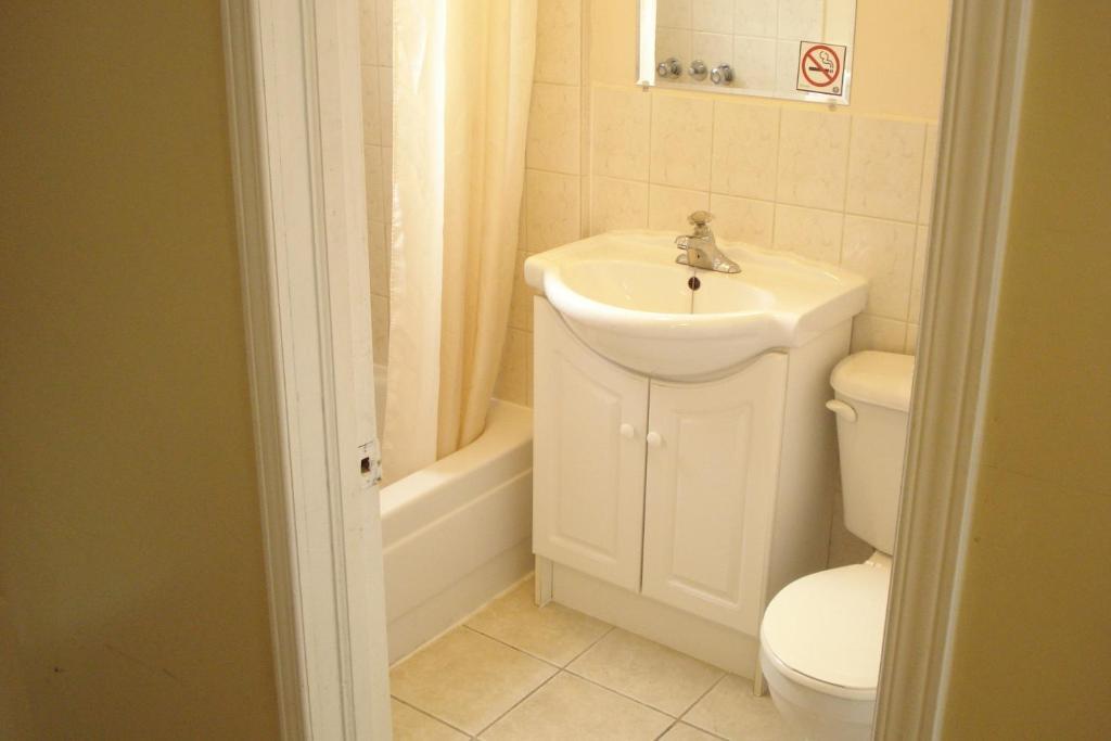 Eastcourt London Motel 객실 사진