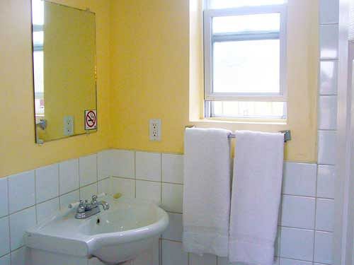 Eastcourt London Motel 외부 사진